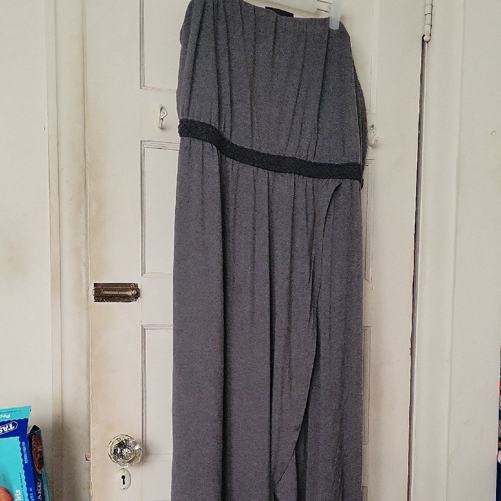 Strapless dress